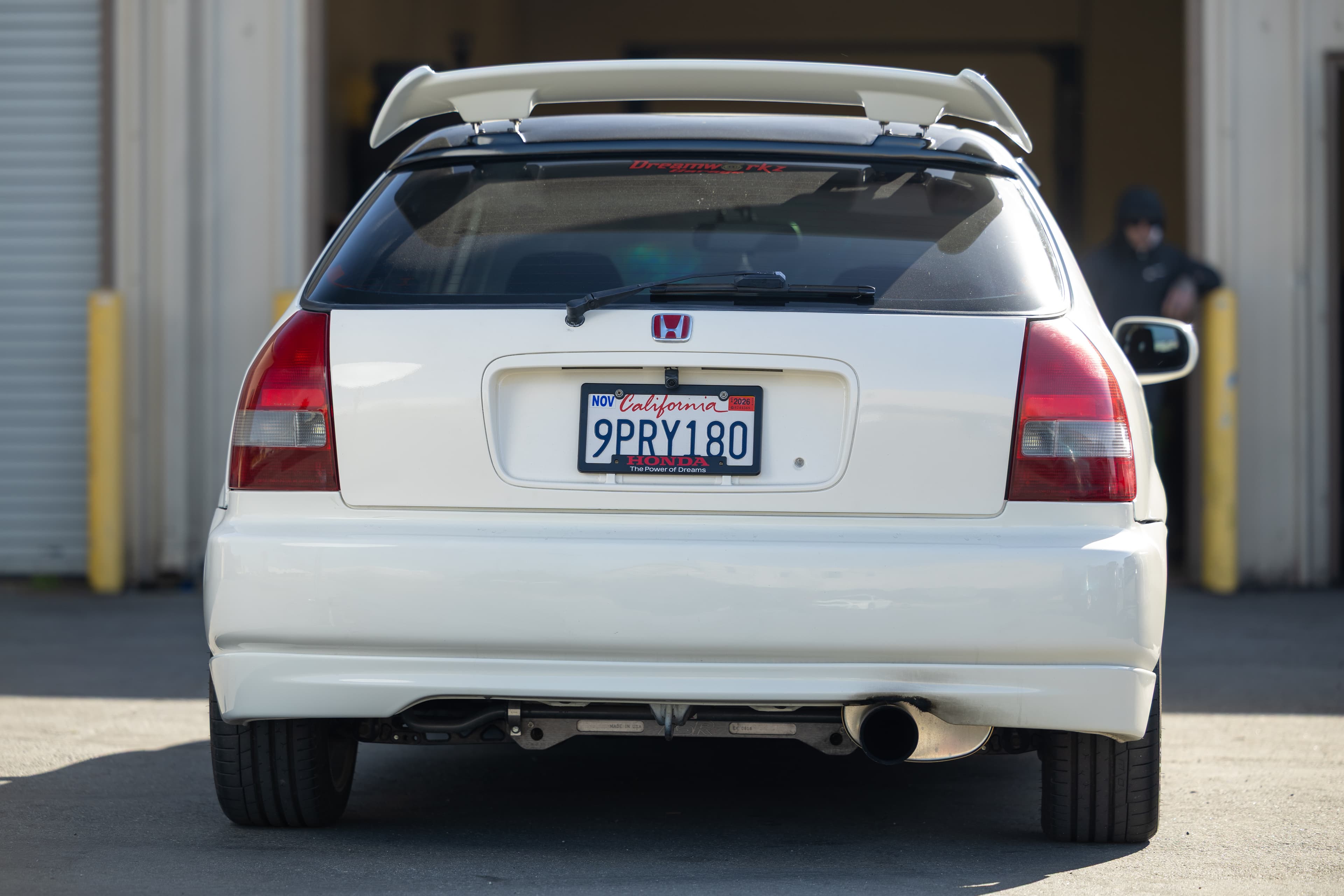 Rear view of the EK hatch